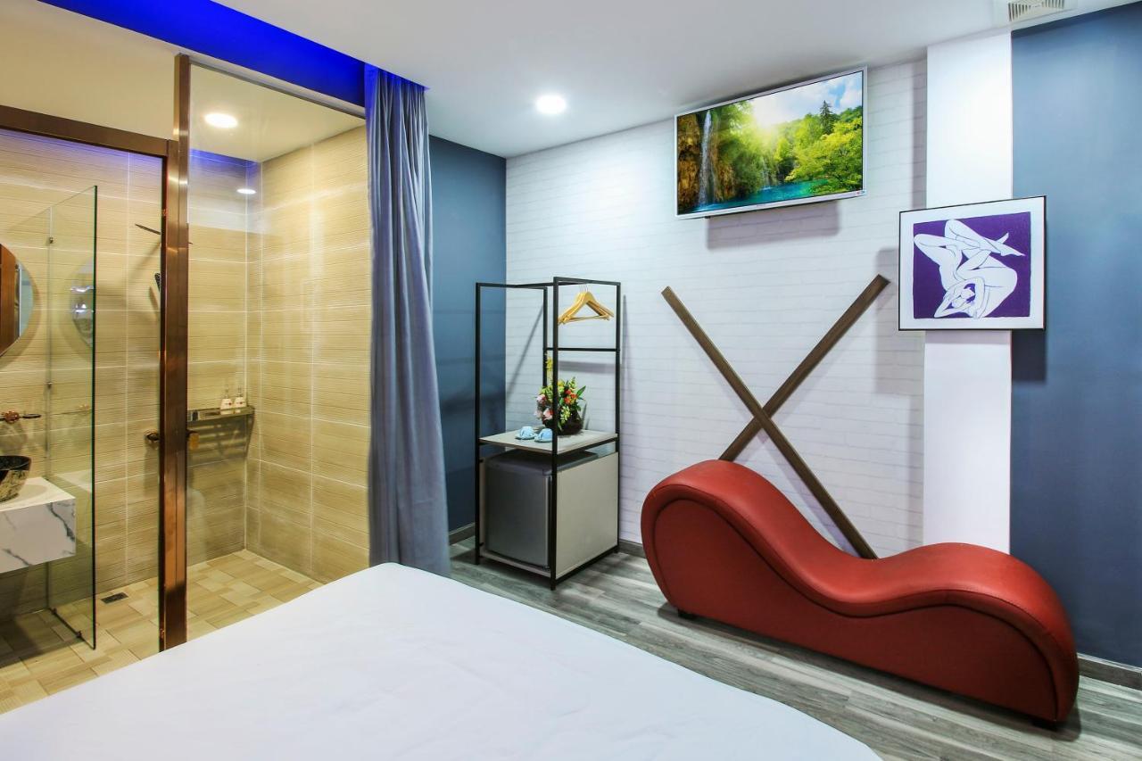 Eros Hotel - Love Hotel Ho Şi Min Dış mekan fotoğraf